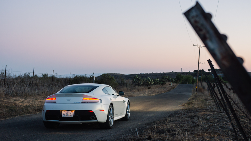Illustration for article titled Wallpaper: Aston Martin V8 Vantage GTS